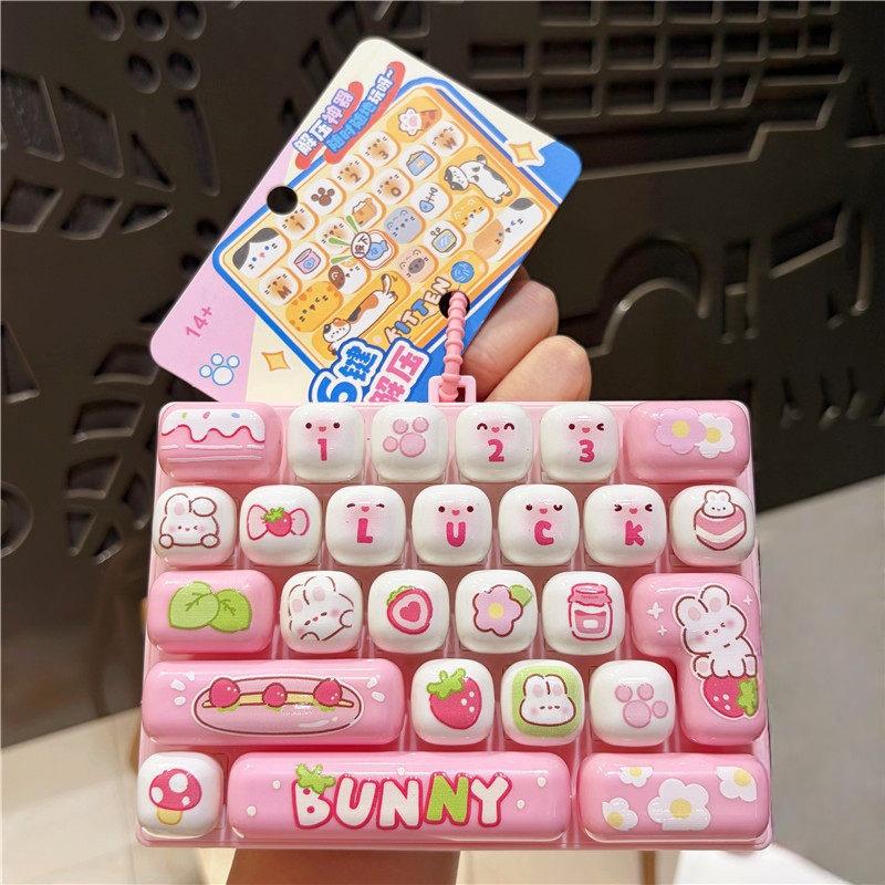 New Arrival 26 Key Cute Stress Relief Keyboard Creative Mechanical Fidget Tool for All Occasion Relaxation Use