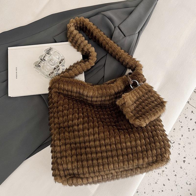 Складчатая сумка-тоут  облако  тренд, мягкая сумка большой вместимости, простая однотонная большая сумка для девушки, сумка девушка коричневый