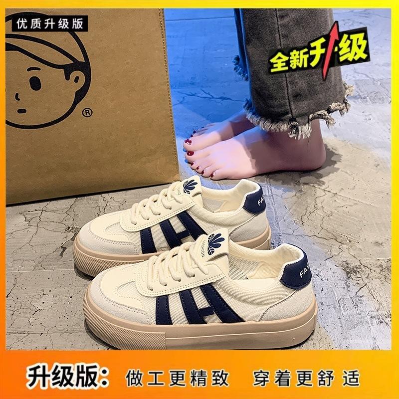 

Retro little white shoes women s summer 2025 new breathable mesh shoes versatile thick-soled mesh casual moral training shoes 35
