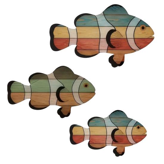 

3 Pcs Wooden Tropical Fish Wall Art Coastal Hanging Clownfish Wall Decor Nautical Beach Lake House Ocean Ornament for Living Room Bedroom Kitchen 3pcs