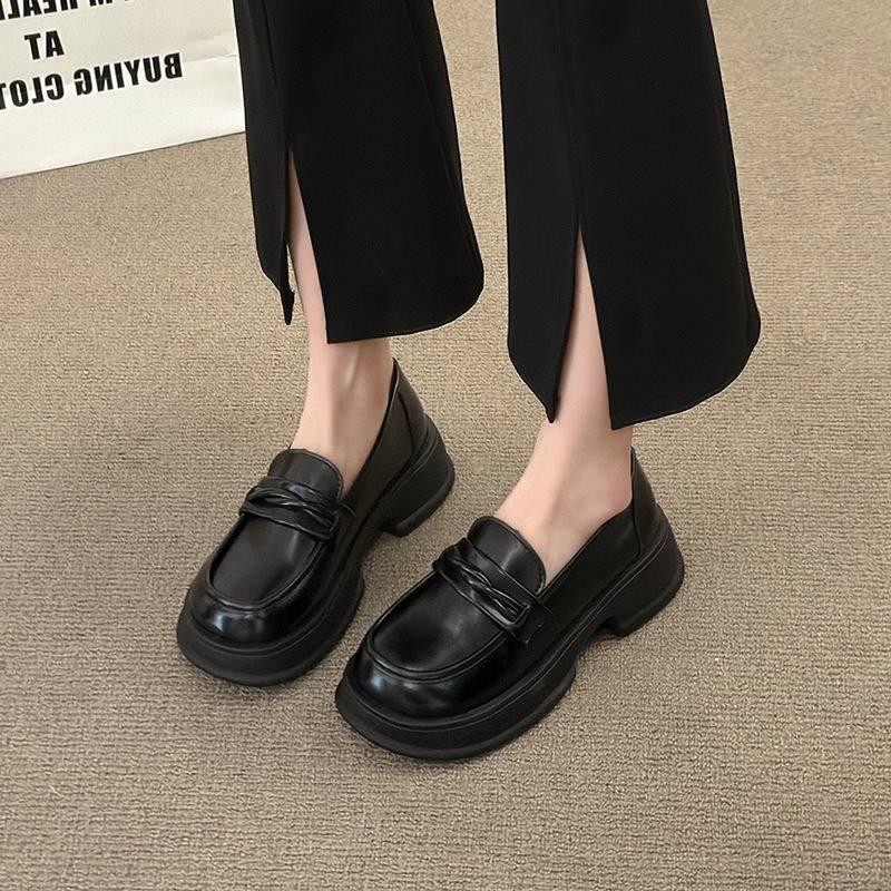 Casual 2025 student platform small leather shoes women's versatile new loafer single shoes fashion spring Doudou shoes British style
