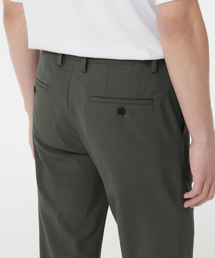 MUSINSA STANDARD Lightweight Tapered Hidden Banding Crop Slacks [Dusty Khaki]