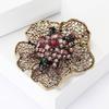 Vintage Crystal Flower Brooch Pin Gold Tone Rhinestone Brooches Wedding Gift Pin