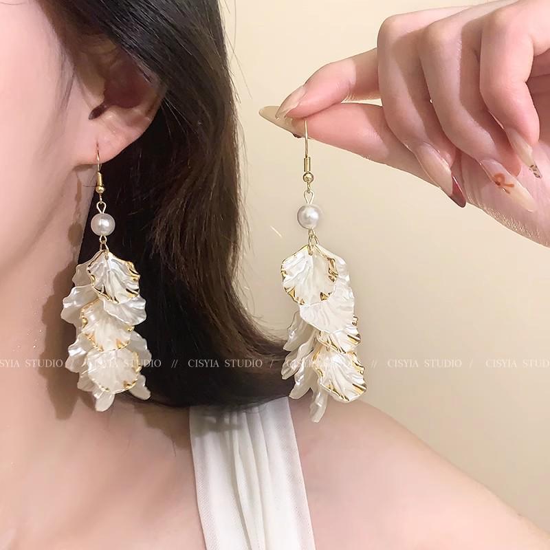 S925 Silver Needle Luxury Pearl & Cat's Eye Stone Earrings for Women – Elegant, All-Match Design.