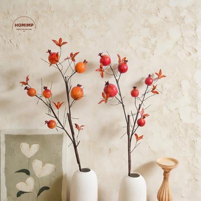 Decoração de casa – Flores e coroas artificiais