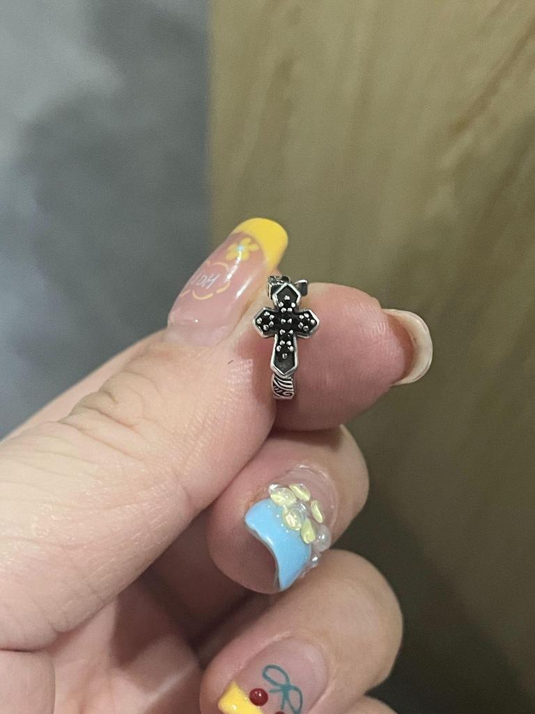 Retro Cross 925 Silver Needle Earrings: Men's High-End Fashion, Heavy Industry Style, All-Match Jewelry Ear Buckles