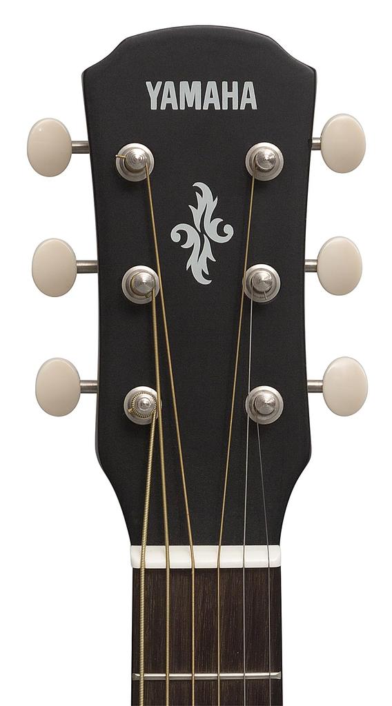 YAMAHA Elektroakustická kytara Traveler APXT2 OVS