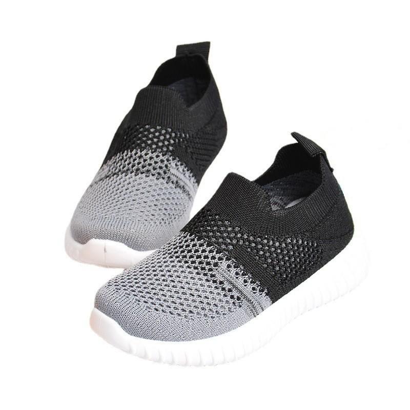 22 neue Frühlings-Schlupfschuhe für Kinder mit Mesh-Oberfläche und weicher Sohle für den Sport