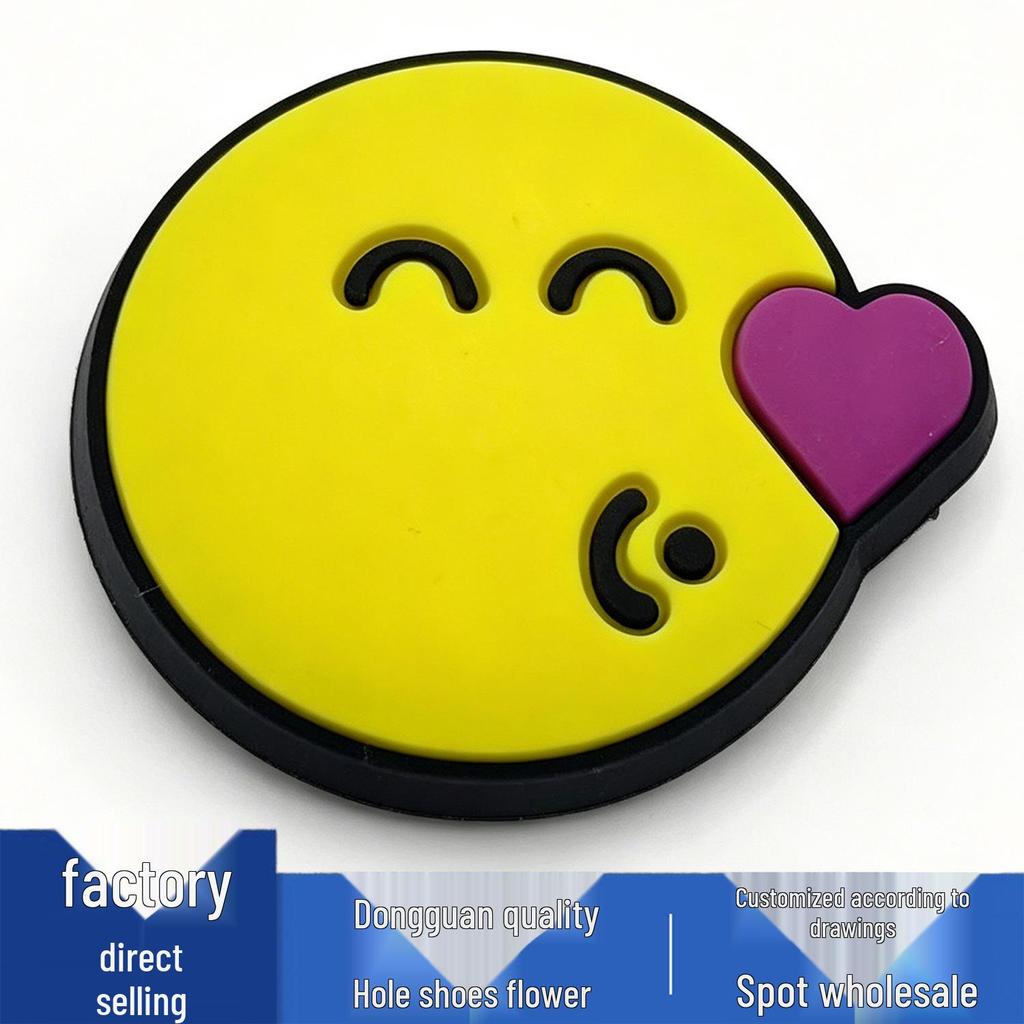 Nuovi Charms Floreali Crocs - Carine Decorazioni per Scarpe in PVC per un'Espressione Cool e Versatile