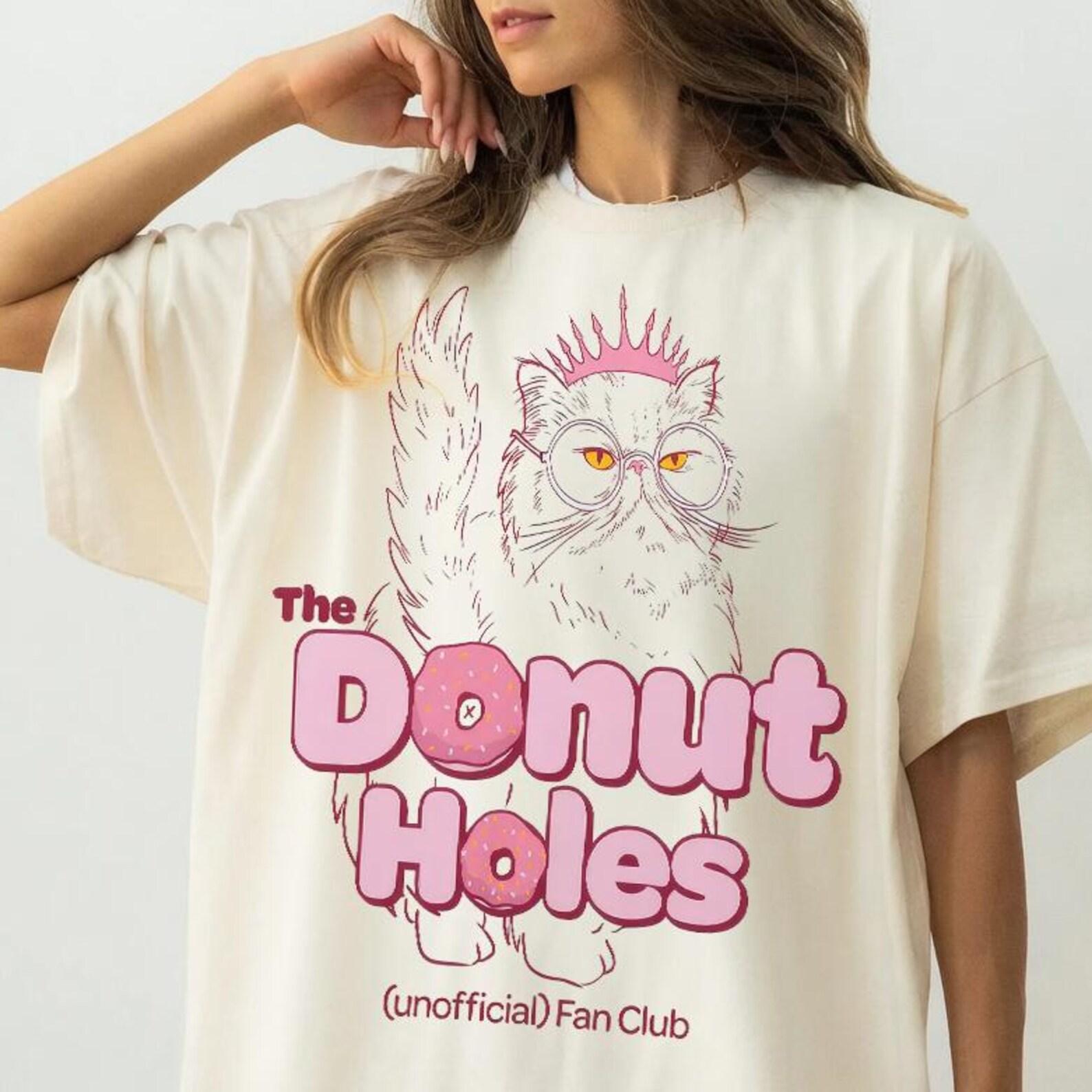 Comfort Colors Donut Holes Shirt - Dungeon Crawler Carl Tshirt,Princess Donut and Mongo,Fantasy Bookish M