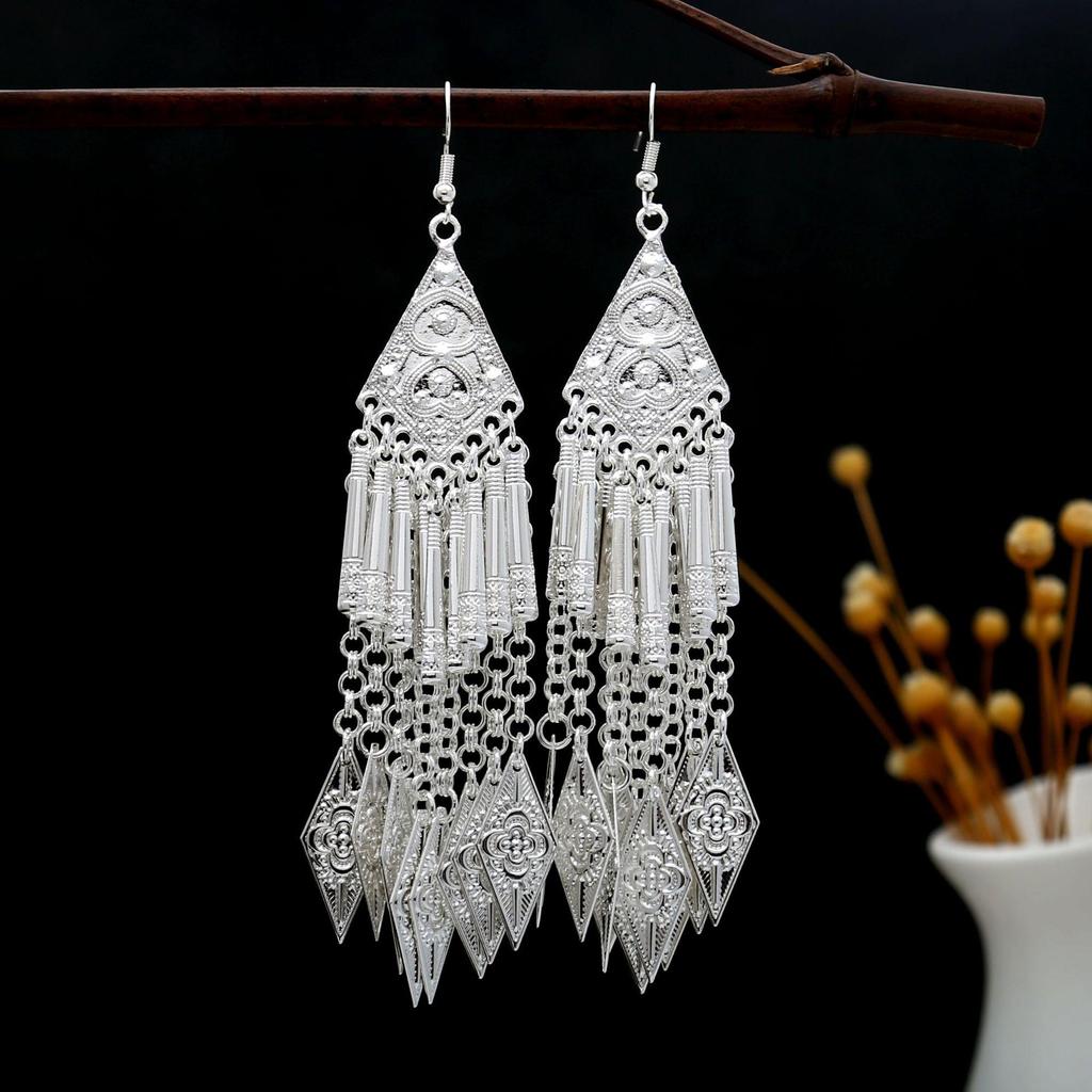Ohrringe mit Miao-Silberquasten: Ethnischer Stil, Modische Übertreibung, Leichter Luxus-Design