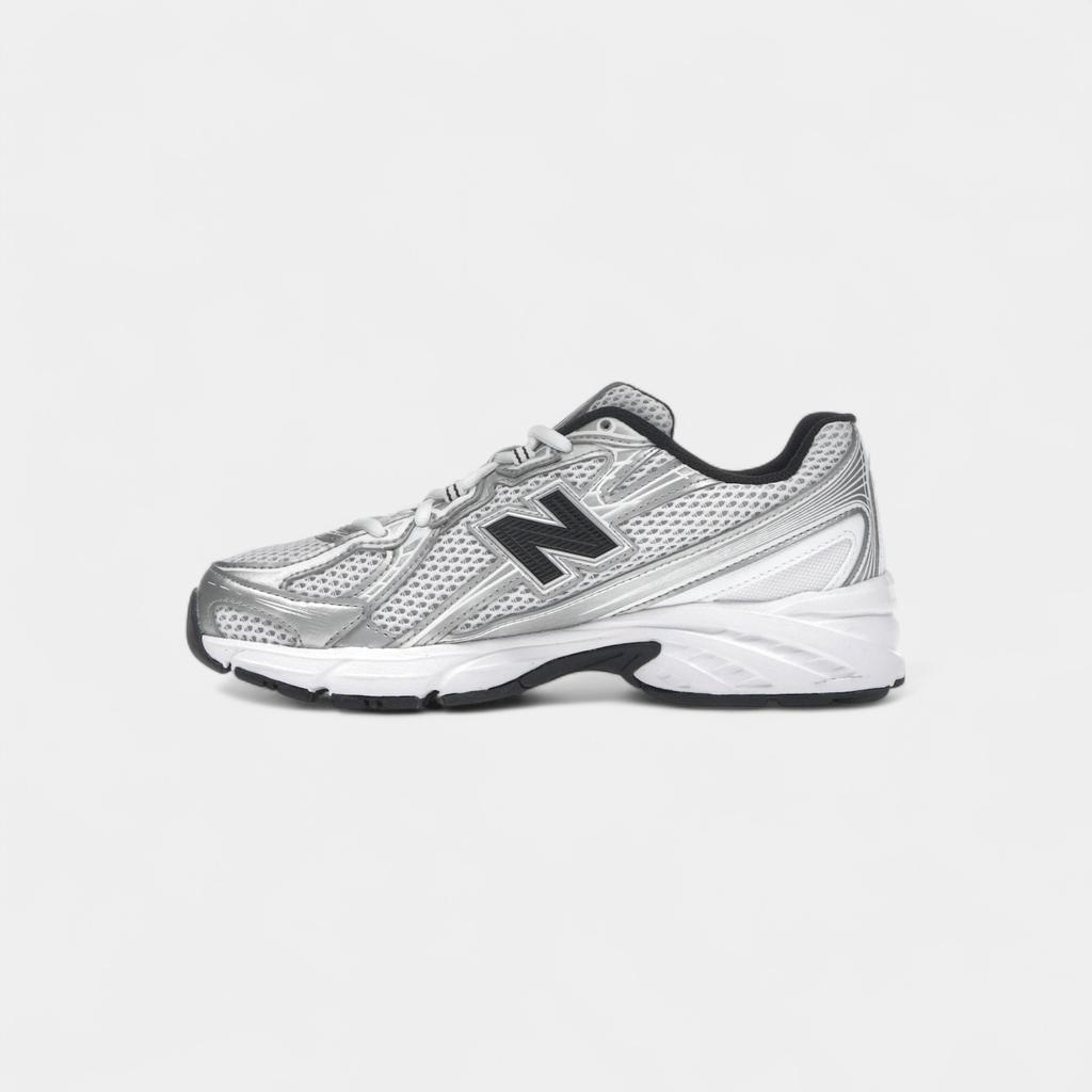 New Balance 740 White Silver Metallic Navy