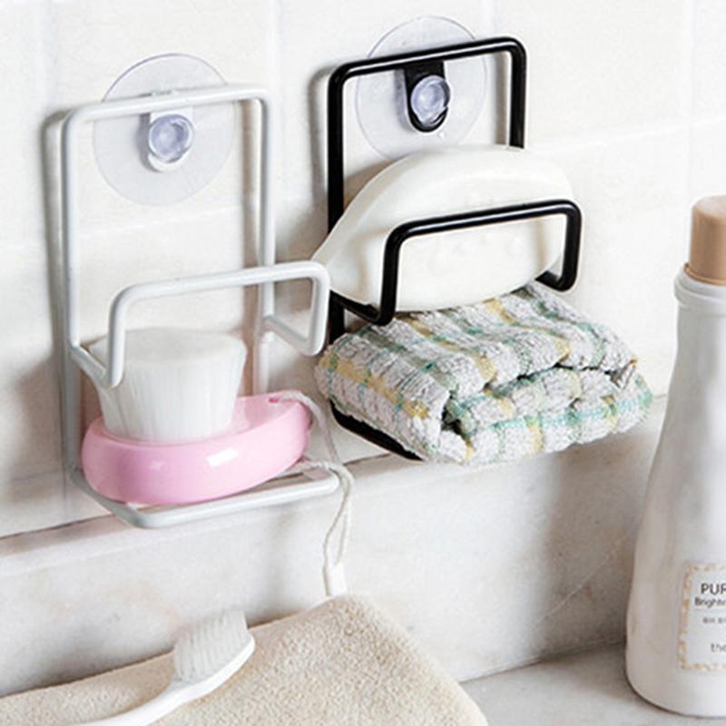 Stojan na houbičky do dřezu, stojan na utěrky na nádobí, žehlička, odvodňovací systém, nástěnná kuchyňská linka