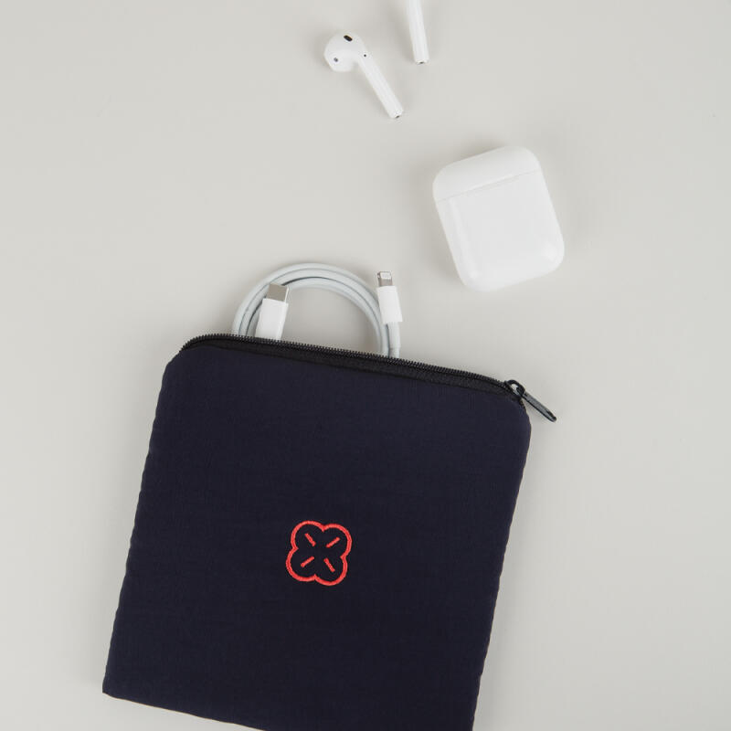 Airy Square Pouch - CLOVER
