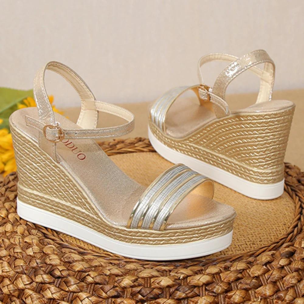 Fashion New Women Sandal Summer Shoes Women Wedges Sandals Platform Shoes High Heels Designer Sandals Comfortable Plus Size Ladies Shoes