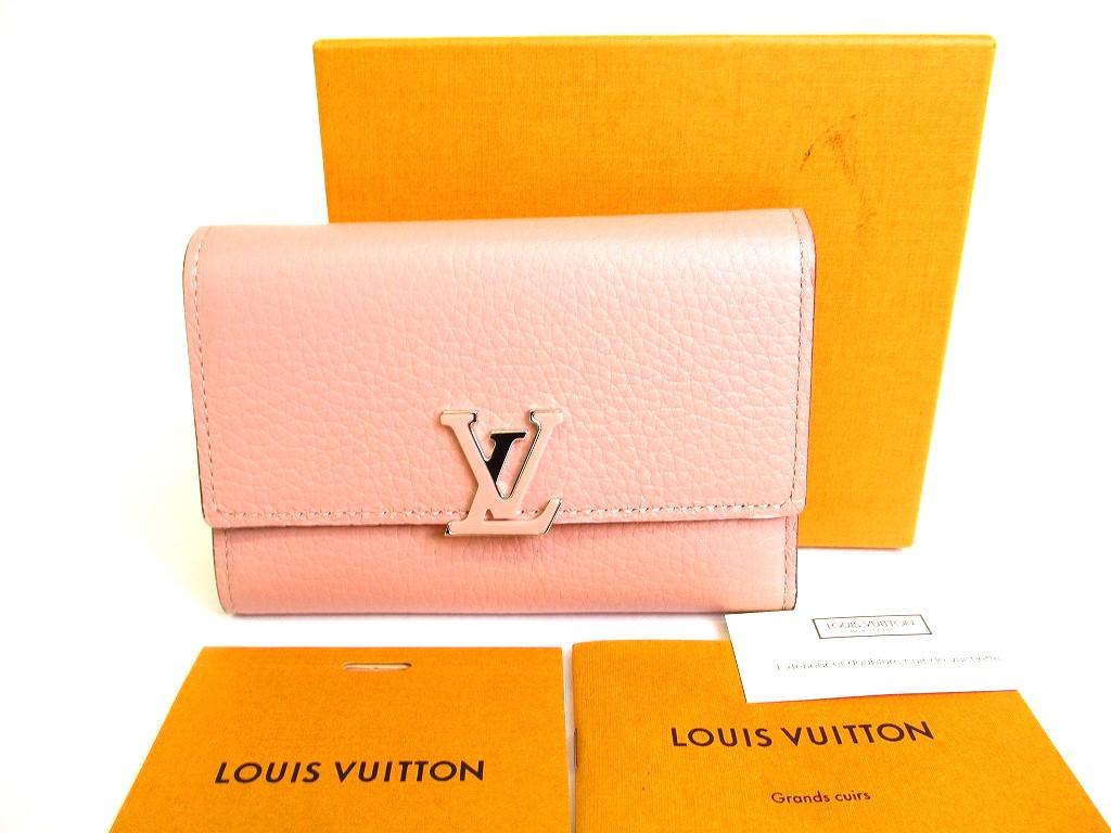 

Автентичний LOUIS VUITTON світло-рожевий шкіряний гаманець Cupcines у три складки, №a065 Refurbished