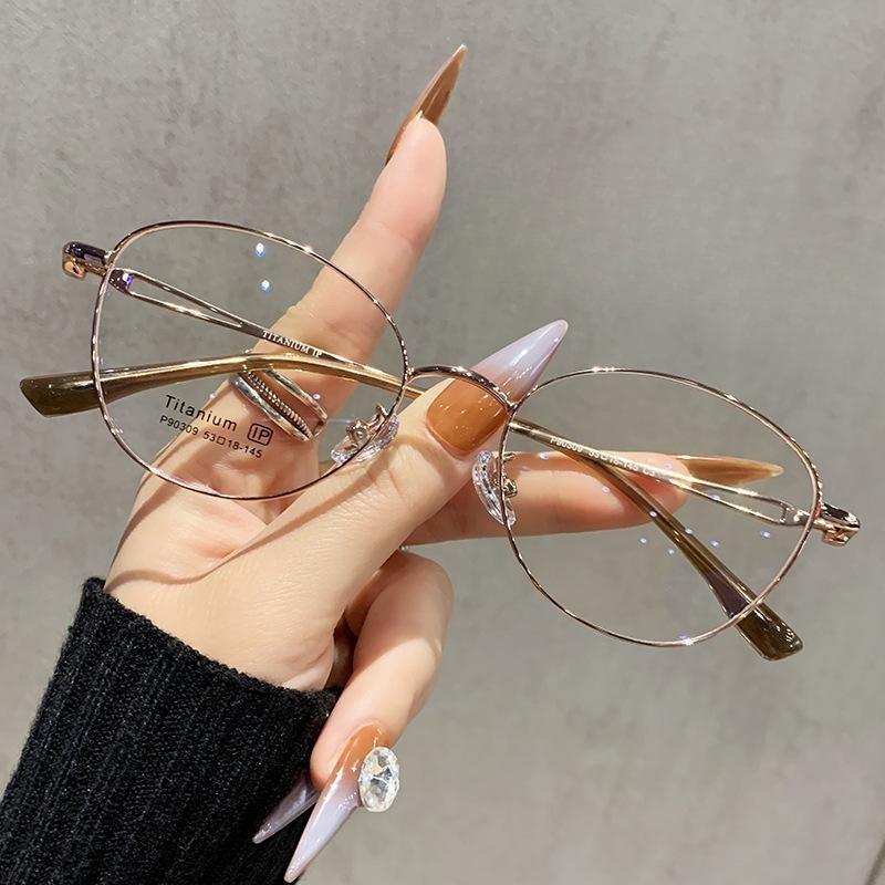 No Makeup Myopia Glasses for Women, Ultra-light Solid Color Titanium Frame Flat Glasses for Women, Can Be Equipped with High-degree Anti-blue Myopia