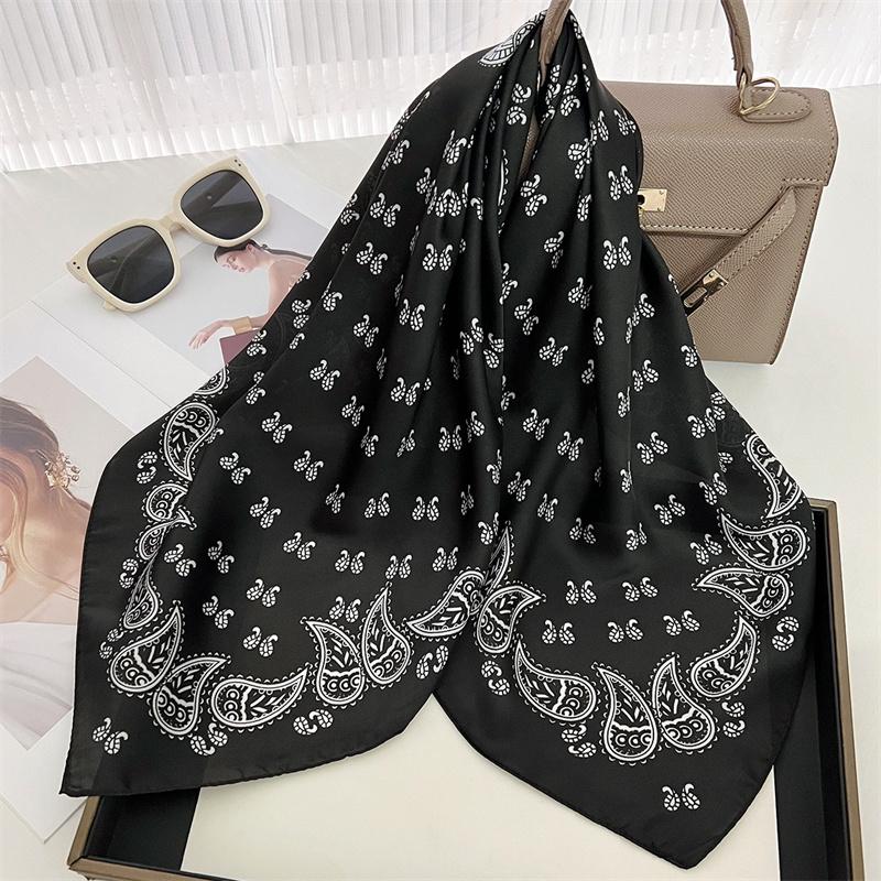 70cm Echarpe Pour Femmes Imprime Paisley Carre Echarpe Bandanna Printemps/été Imitation Soie Bandeau Cheveux Echarpe Doux Tache