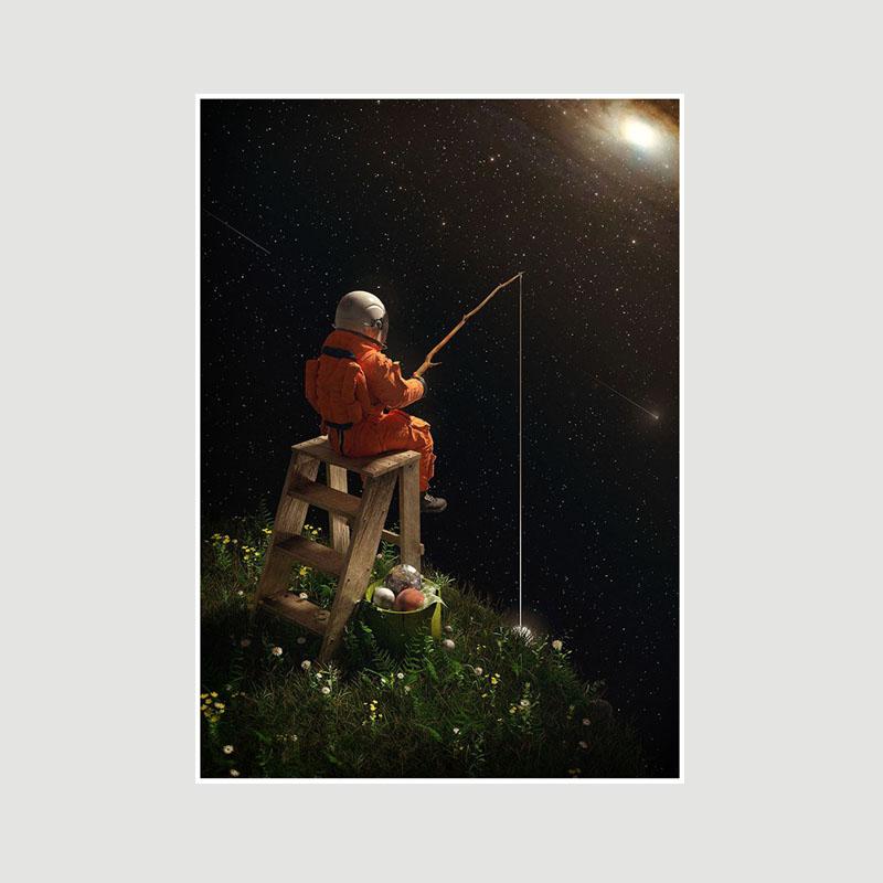 Living Room Decoration Art Painting White Paper Astronaut Space Poster Wall Art Prints Home Decor Bar Cafe Dorm Decorative Pictures Gifts