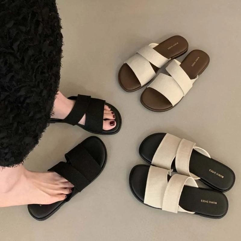 Fashion Hot Selling 2025 Women's Flat Sandals Slide Sandals Slip On Open Toe Slippers Slides Mules with Soft Footbed for Summer Beach