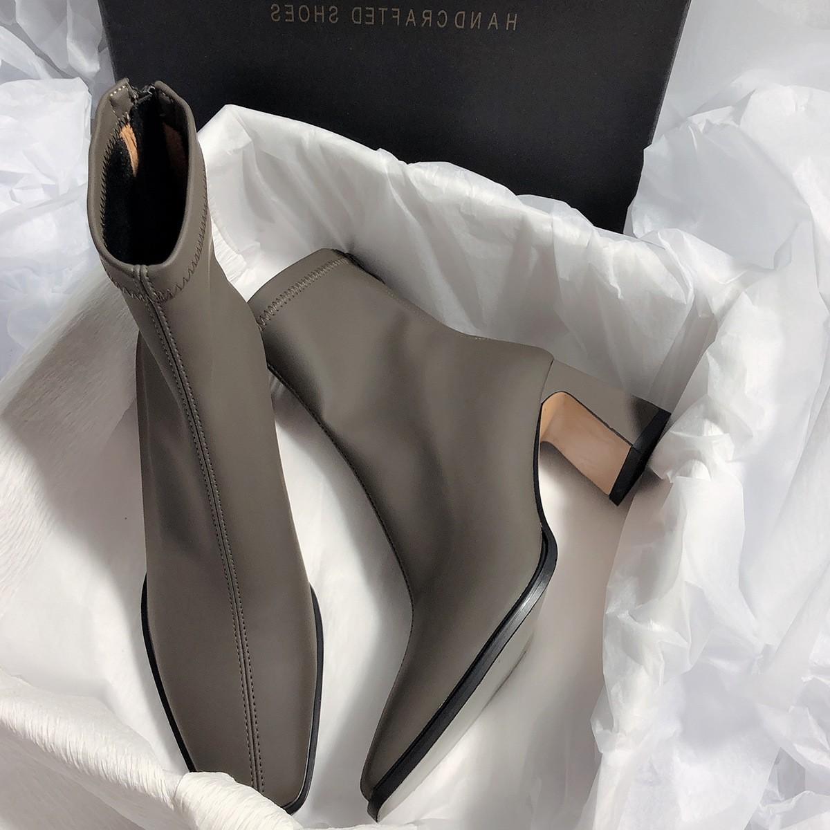 

2024 новые французские тонкие эластичные простые короткие сапоги на высоком каблуке для женщин 40