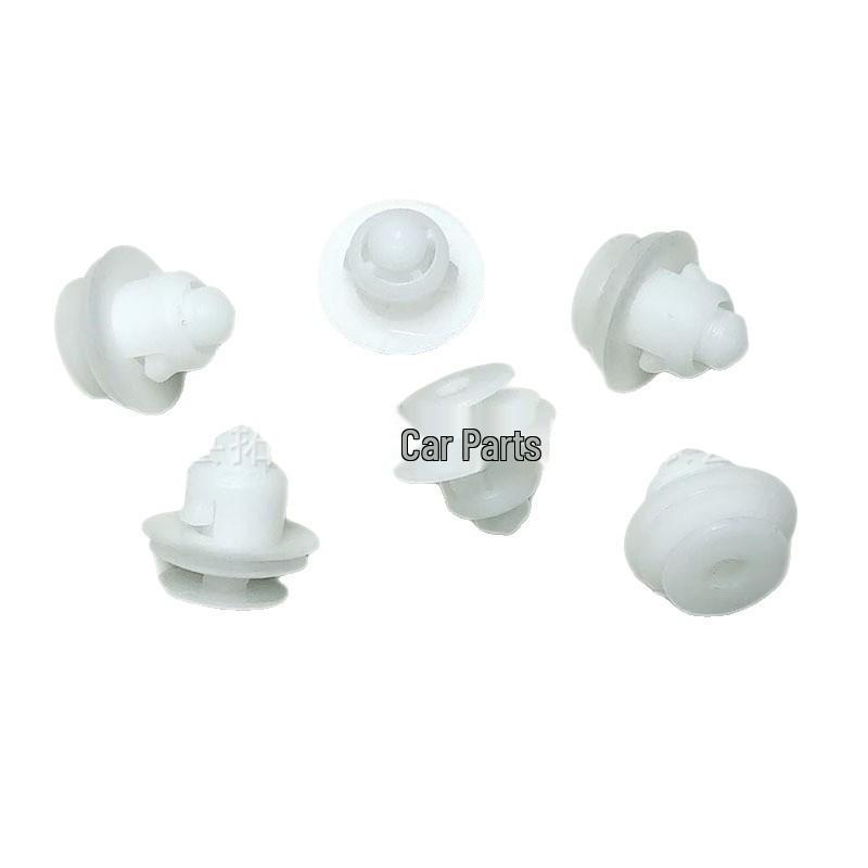

FAW Senya M80/S80 Nissan Tail Light Fixing Buckle & Door Panel Trim Clip Clear Plastic