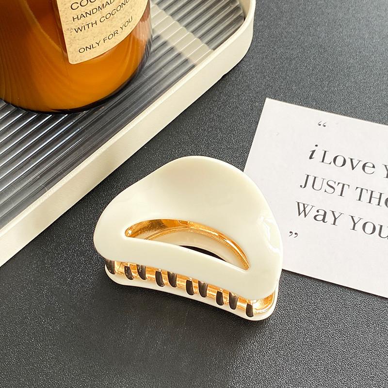 Elegante Presilha de Cabelo de Liga de Acetato Estilo Coreano Design Vintage Meia Lua Para Mulheres