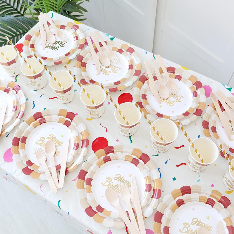 Kids' Party Disposable Tableware: Birthday Tablecloth, Cake Plates, and Dessert Table Decor