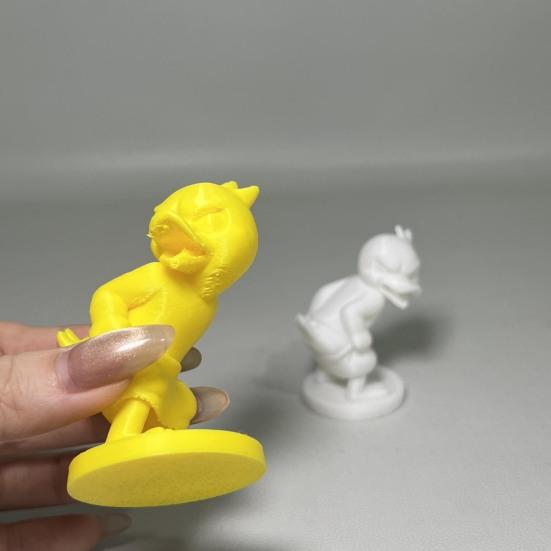 3D Printed Duck Statue Funny Desk Ornament Mini Yellow & White Cute Figurine for Office Desk Decor Gift for Coworkers Desktop Accessories