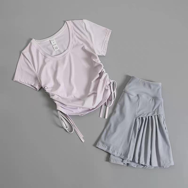 

Трендовая клетчатая спортивная юбка-купальник облегающего кроя 2023 года со свежим, скромным очарованием для девушек с маленькой грудью S (70-85 jin) фиолетовый