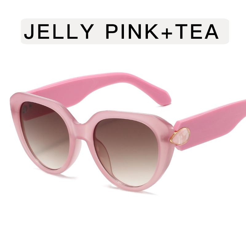 Cat Eye Shape Sunglasses Women European American Fashion Stylish Female Sun Glasses Holiday Travelling Woman Sun Glass