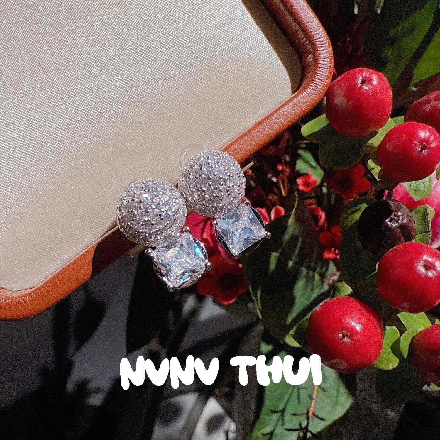 Mermaid Tears, Aobai String Pearl Gemstone Earrings, Rich Family Thousand Gold, 18K Gold Plated, Bouquet Zircon Earrings