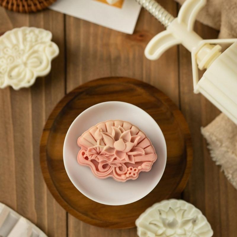 MidAutumn Festival Moon Cake Maker Small Flower Fan Moon Cake Molds Cookie Stamps Hand Press Cookie Dessert Cutter