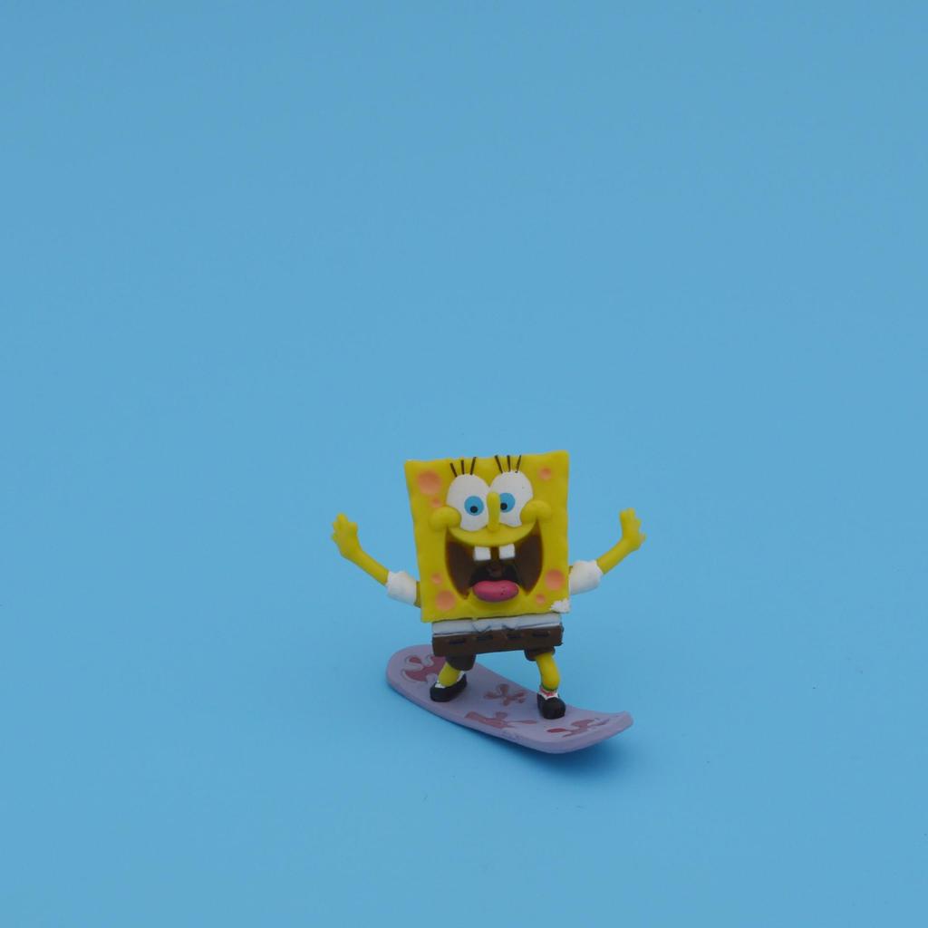 SpongeBob Anime Figurines: Creative Fish Tank Decor & Children's Day Gifts