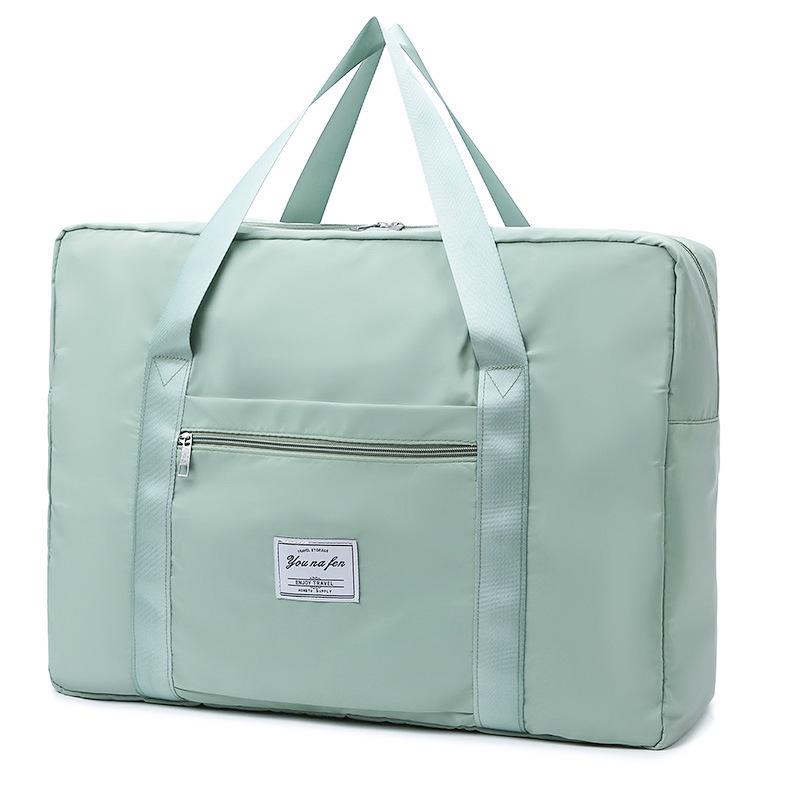 Large Capacity Quilt & Clothes Storage Travel Bag for Business or Short Trips