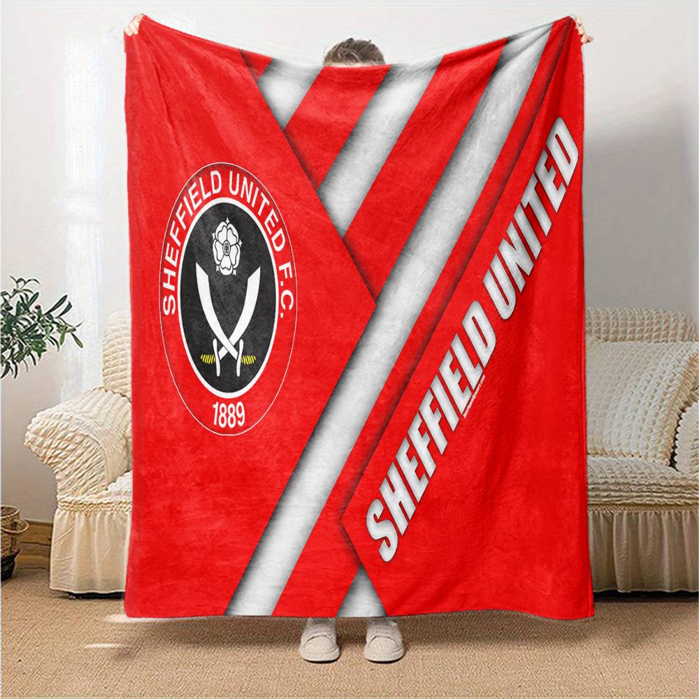 Sheffield Team Crest Flannel Blanket, Soft Polyester, Modern Design, All-Season for Camping, Travel, Gifts for holidays or birthdays