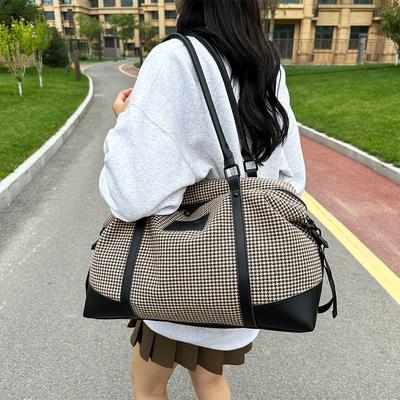 Lehká cestovní taška na zavazadla Kostkovaný styl Cestovní podpažní kabelka Cestovní taška Oddělení suchého a mokrého Jednoduchá taška do posilovny