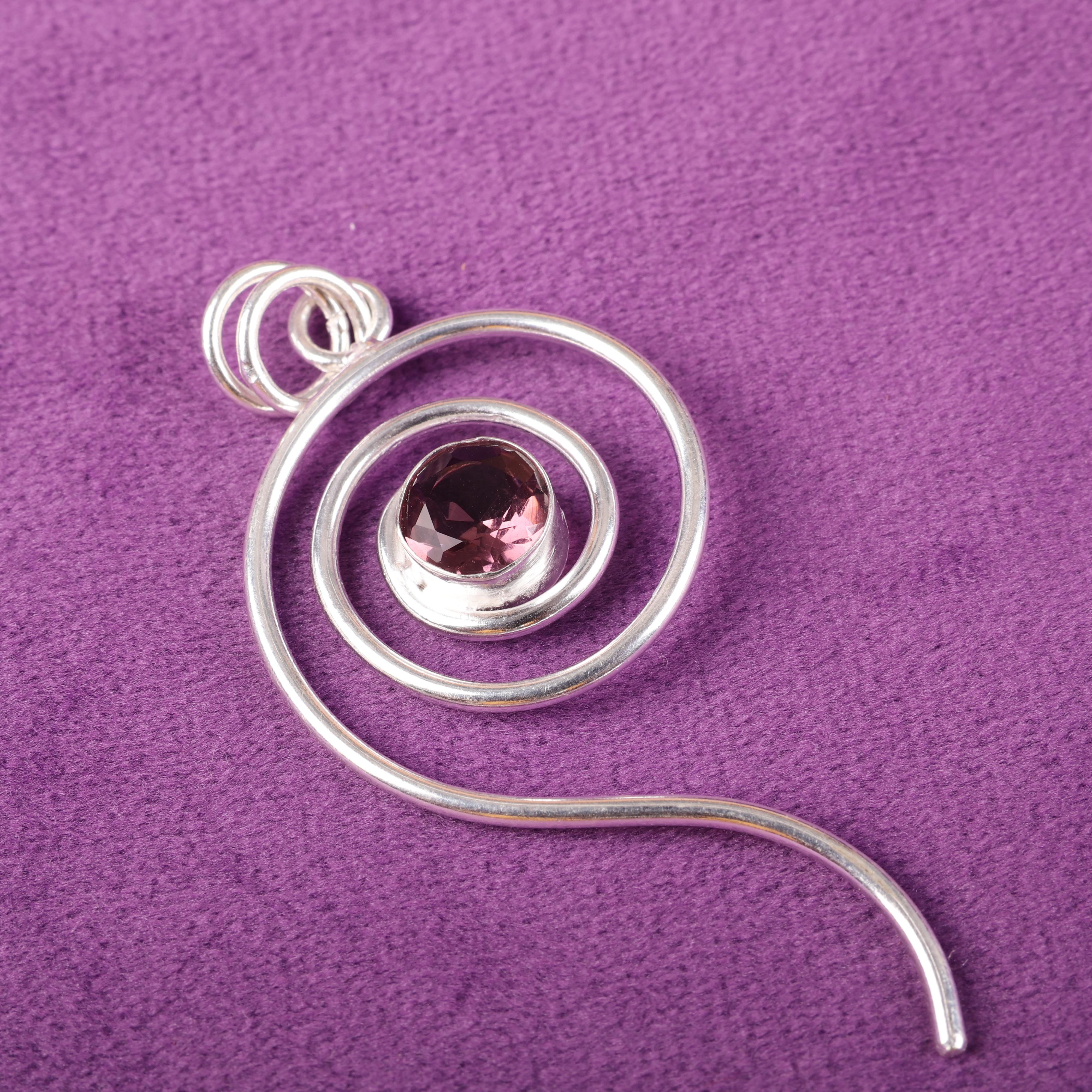 

Ювелирные изделия с родолитом, Ювелирные изделия из серебра ручной работы, Подвеска из стерлингового серебра 925 пробы, Великолепная серебряная подвеска для свадебного подарка 2.57 Inches розовый