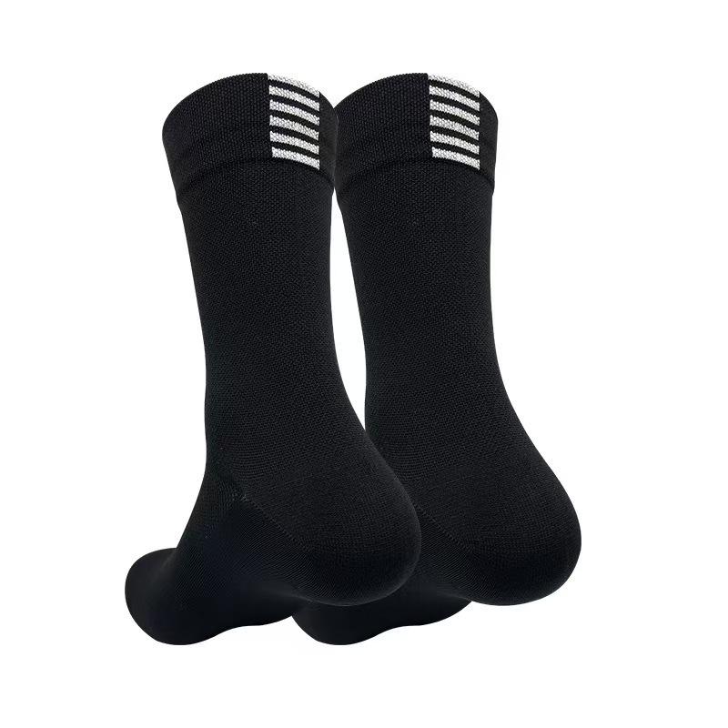 Men's Comfortable & Durable Mid-Calf Cycling & Running Socks