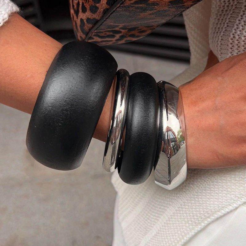 Fashion Ornament Bracelet Stylish Wide Face Exaggerated Bracelet Fancy Fashion Wooden Bracelet