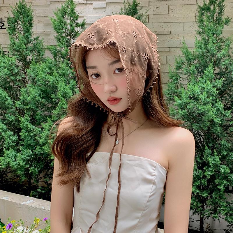 Korean version of idyllic fashion Spice Girl crochet triangle scarf headscarf women's bag head spring and summer headband lace French square scarf