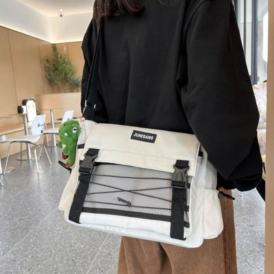 Harajuku street messenger bag met grote capaciteit ulzzng neutraal donkere tide functionele tas