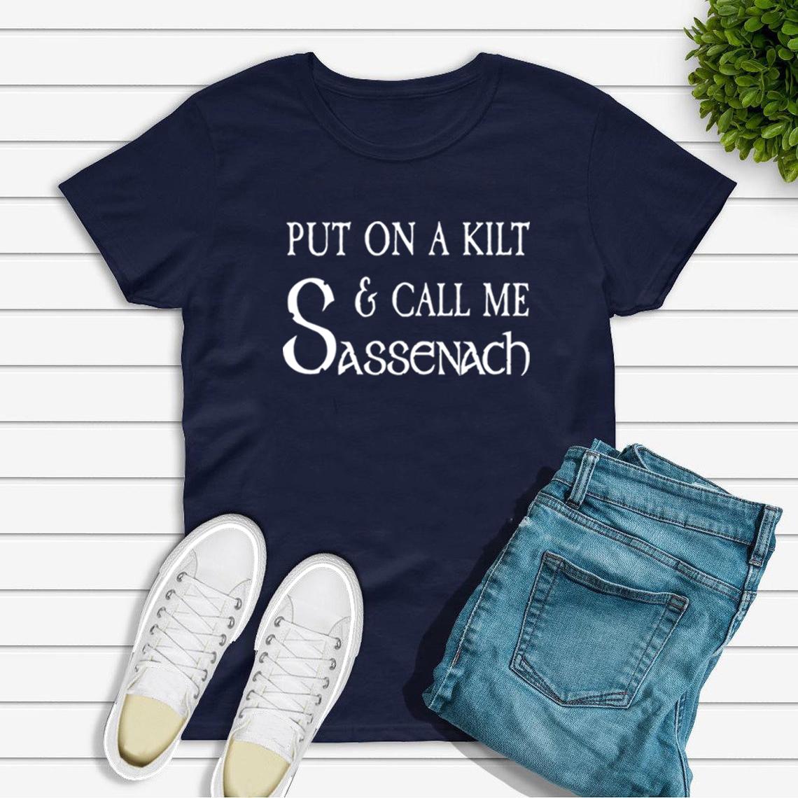 

2025 vintage Women Sassenach T Shirt TV series Outlander Book Series Tshirts Jamie Fraser Tees Women Short Sleeve Casual Tops 4XL