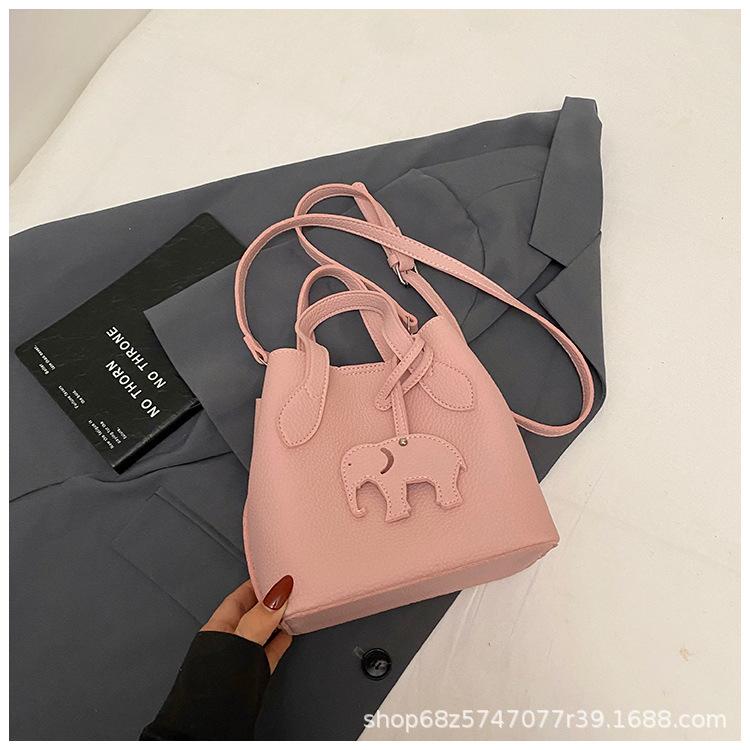 Korean version of ins trendy fashion bucket bag women's 2025 spring simple and versatile shoulder bag high-end shoulder bag