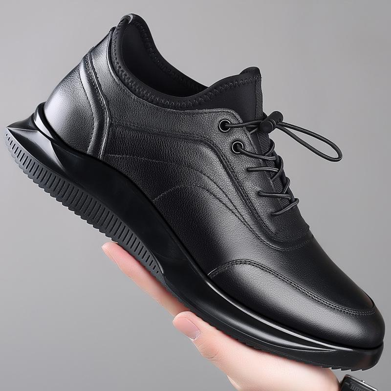 New Men Shoes Casual Sneakers Genuine Leather Shoes Men's Spring Autumn Lightweight Soft Sole Anti Slip Daily Life Walking Shoes