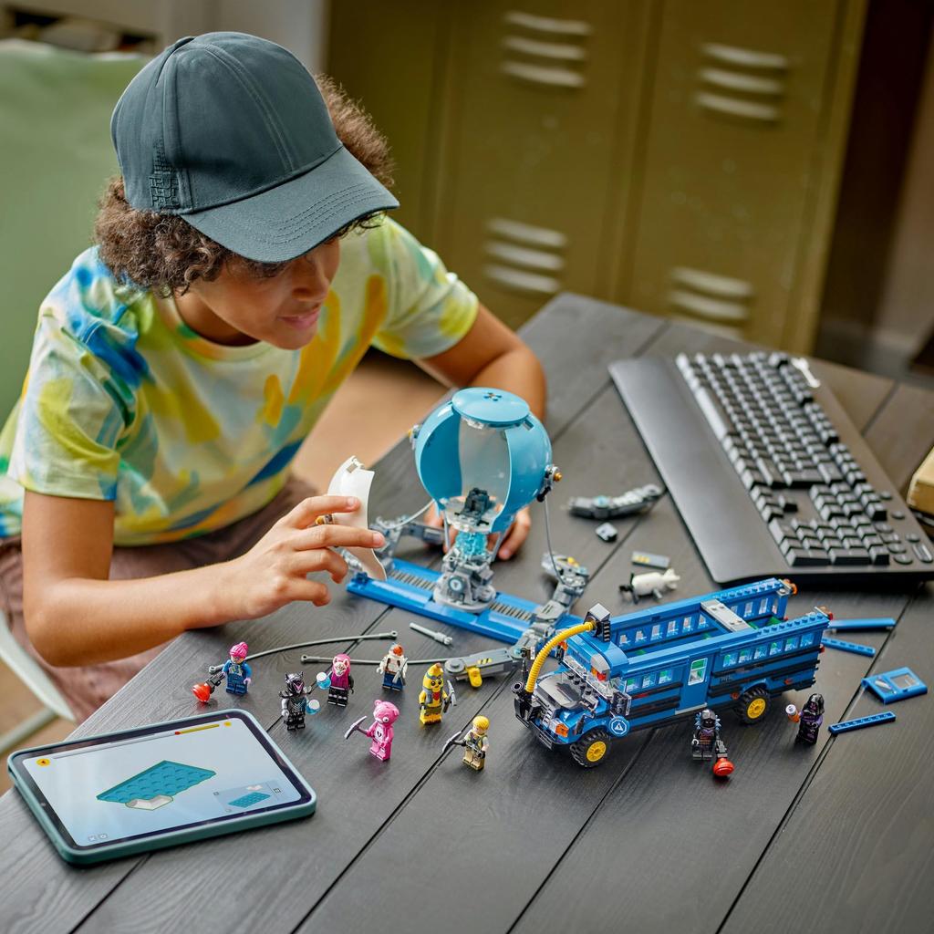 LEGO Autobuz de luptă Fortnite Jucărie Cadou de zi de naștere Bloc Băieți Fete Copii 10 ani 11 ani 12 ani Scoala elementară Joc Vehicul Mașină Mini