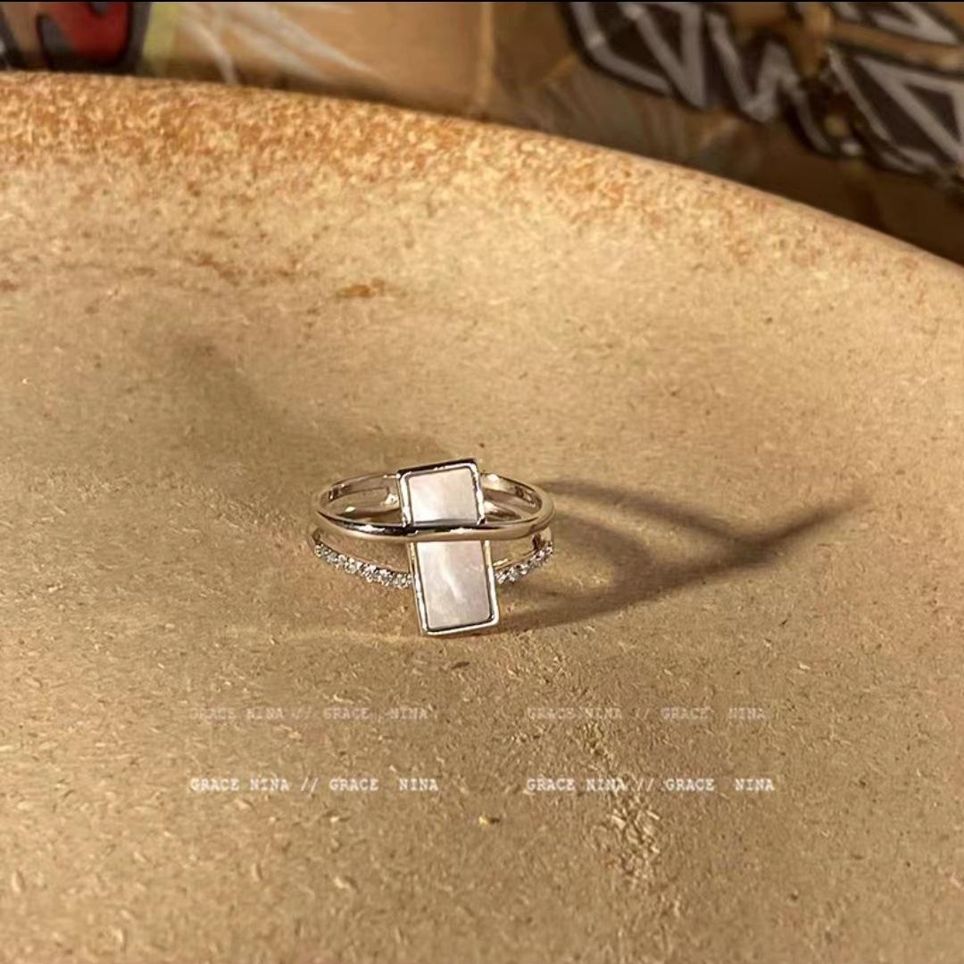 

It S So Shiny! Double-Layer Ring Women S Design Niche Light Luxury Adjustable Index Finger Ring Tide Ring copper