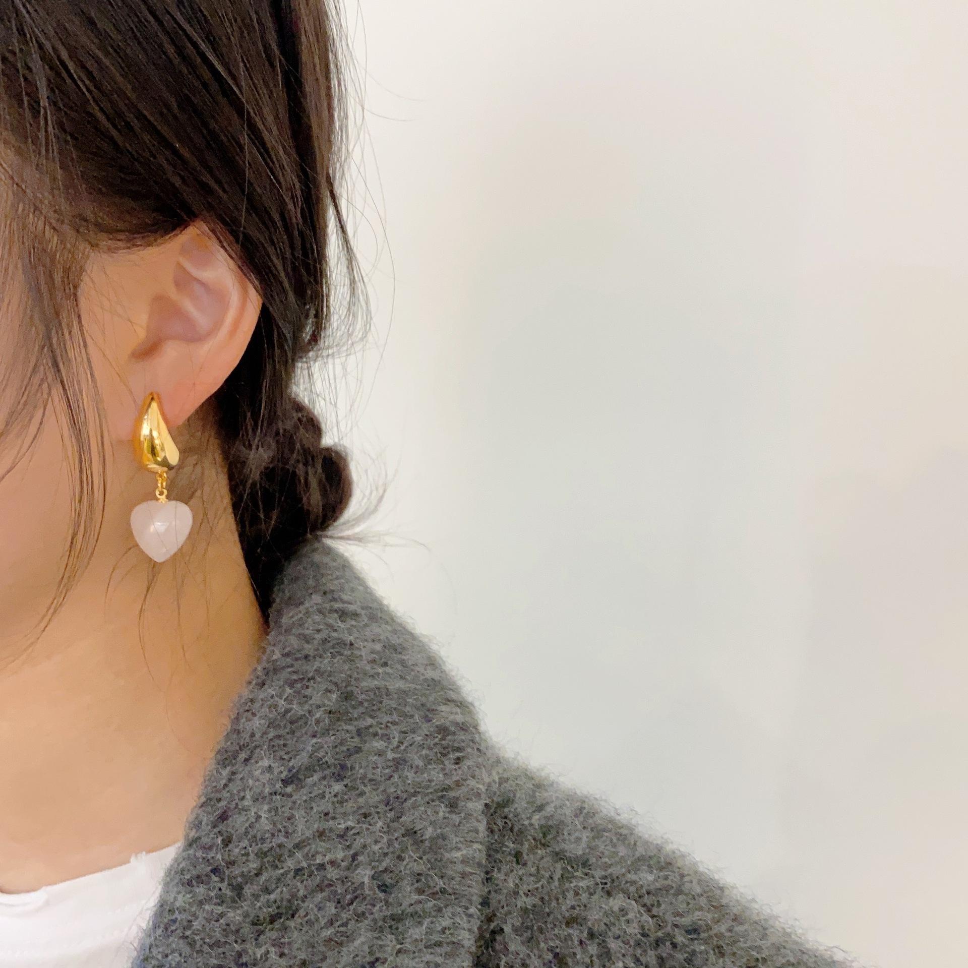 

Серьги-гвоздики из розового нефрита, весенние и летние серьги, женские серьги Cold Wind Advanced Feeling Cold Feeling