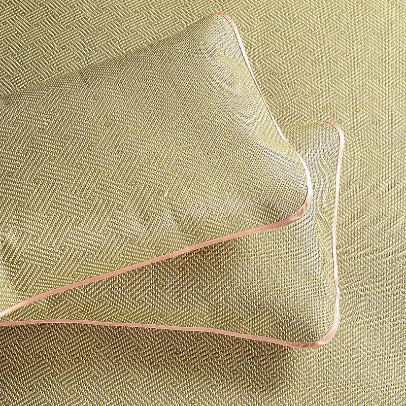 KINTHERI Snow Rattan Mat