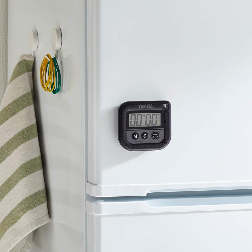Tanita Kitchen Study with Magnetic BK Timer, Waterproof, Included, 100-Minute Counter, Washable, Black, TD-376N